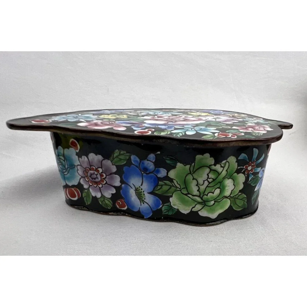 Vintage Seymour Mann Mille Fleurs Floral Enamel Leaf Trinket Box Hand Painted